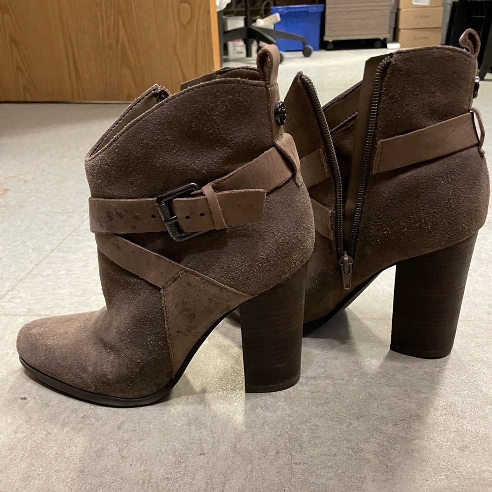 Guess ankle boots